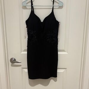 Haute Monde Black Floral Lace Appliqué Mesh Mini Dress L